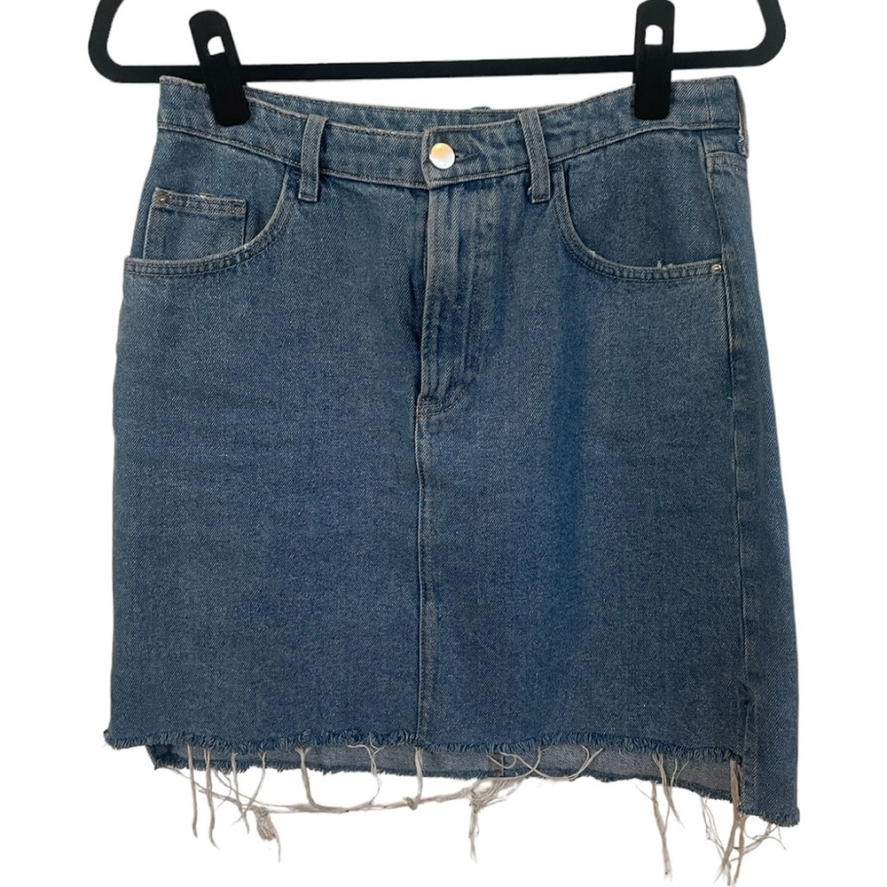 H&M - DENIM MINI SKIRT